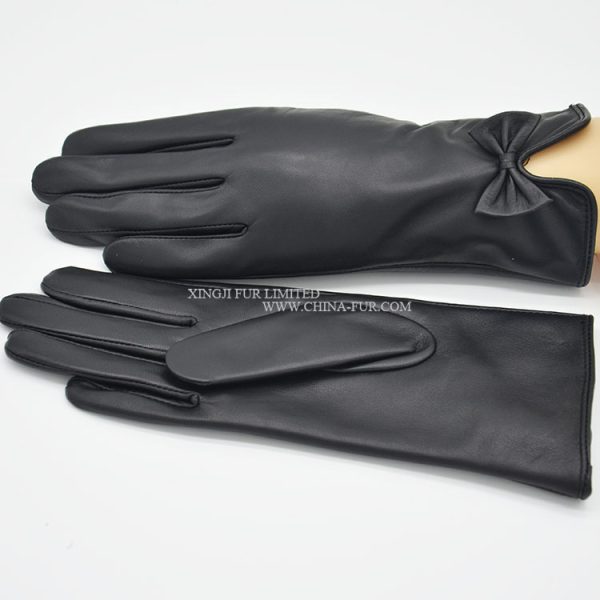 Real Sheep Skin Leather Gloves