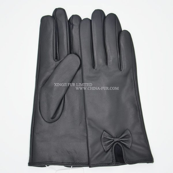 Real Sheep Skin Leather Gloves