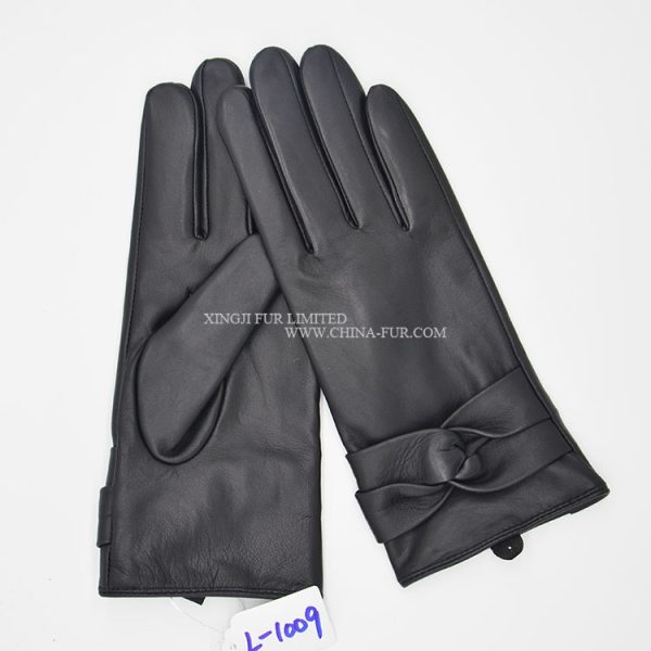 Real Sheep Skin Leather Gloves