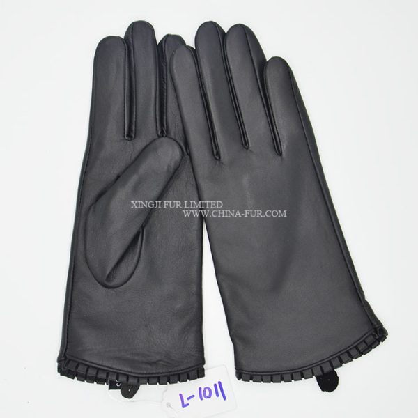 Real Sheep Skin Leather Gloves